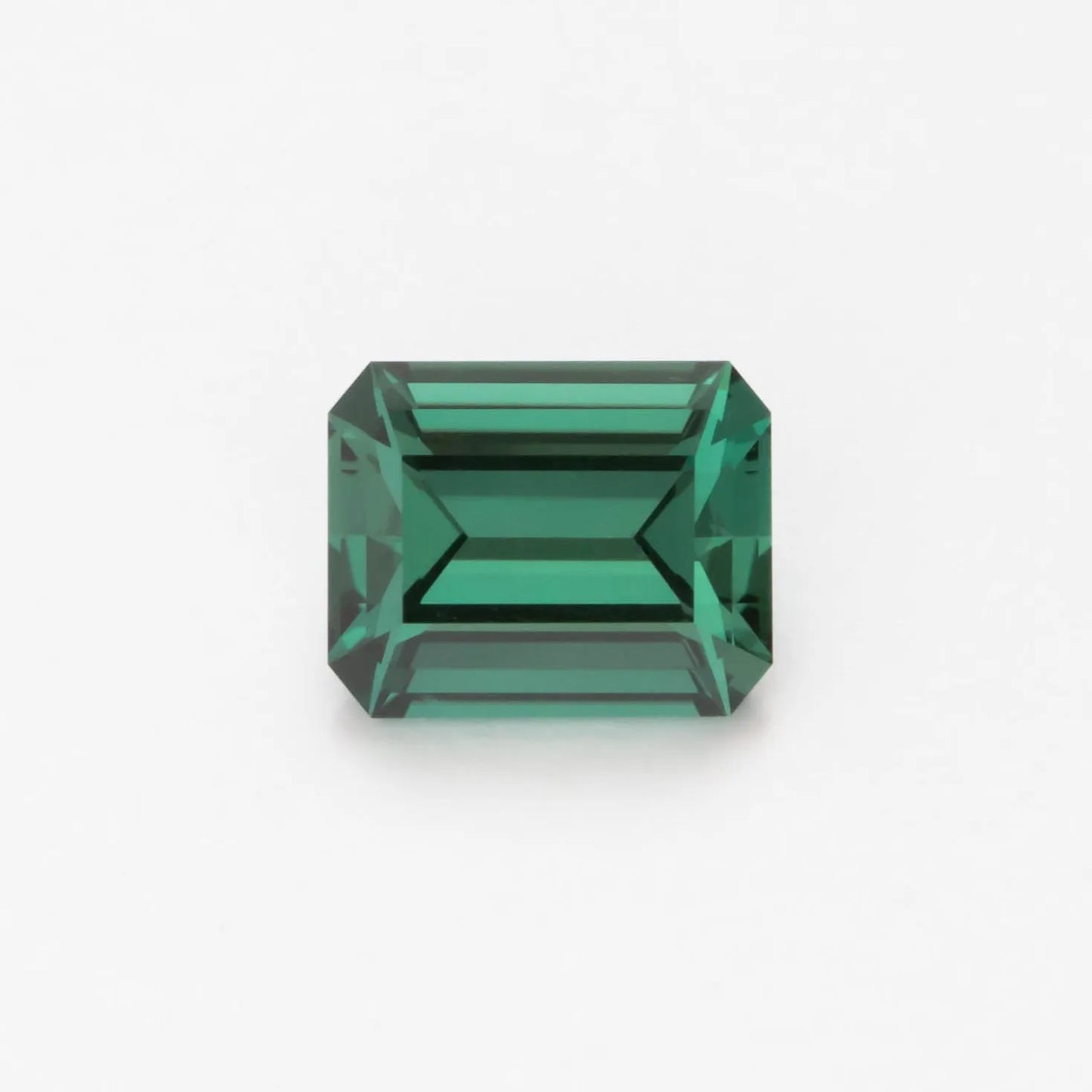 Juniper Green Sapphire