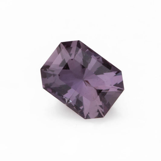 Saphir africain violet de 1,17 ct