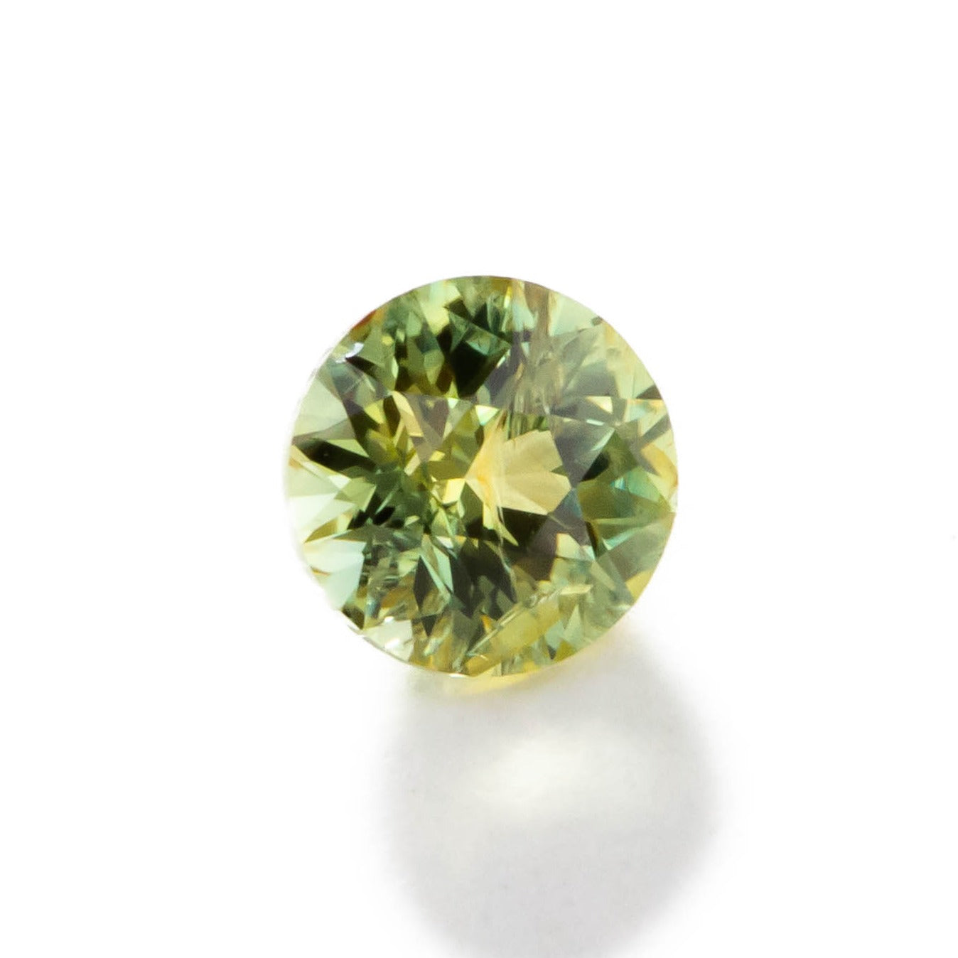 af0122 yellow-green african sapphire round