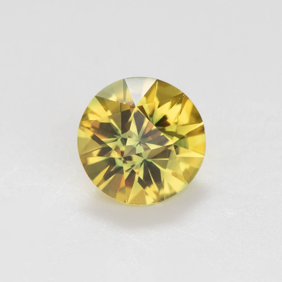 au0102 yellow australian sapphire custom cut round