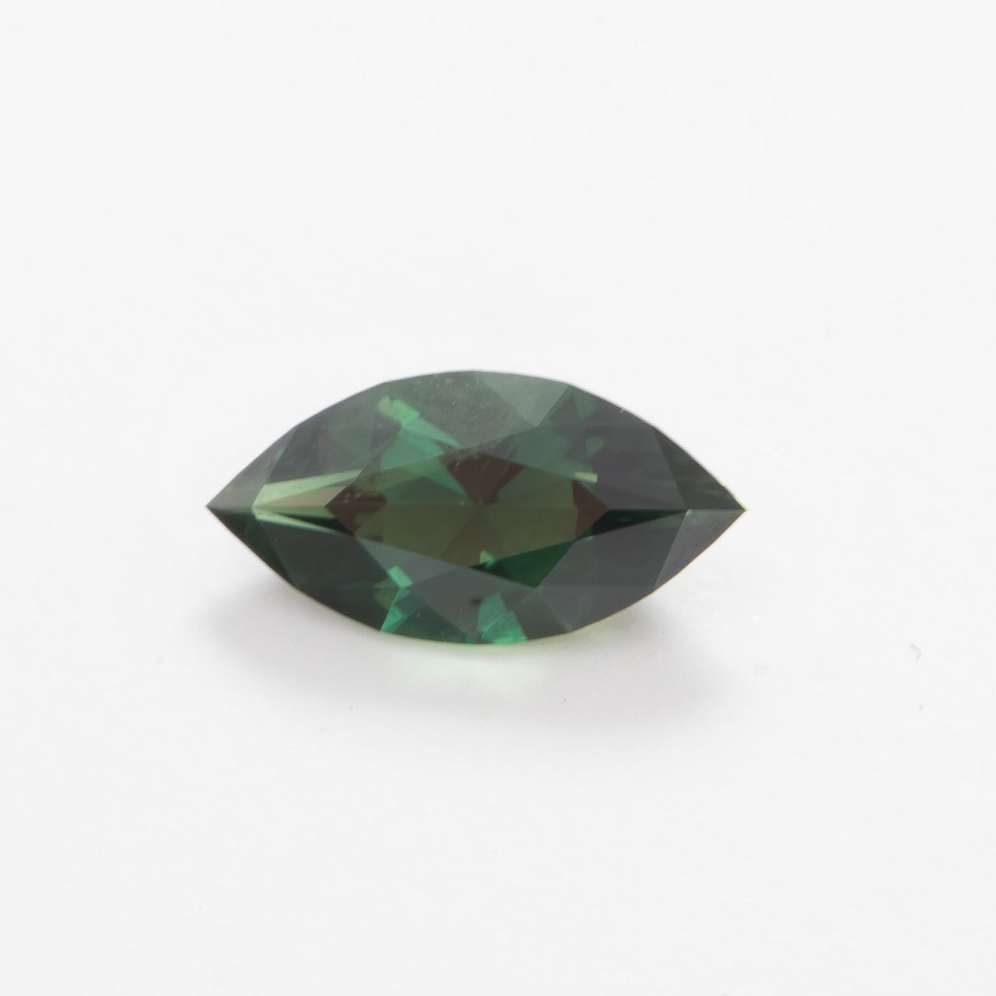 AU0126 green marquise australian sapphire