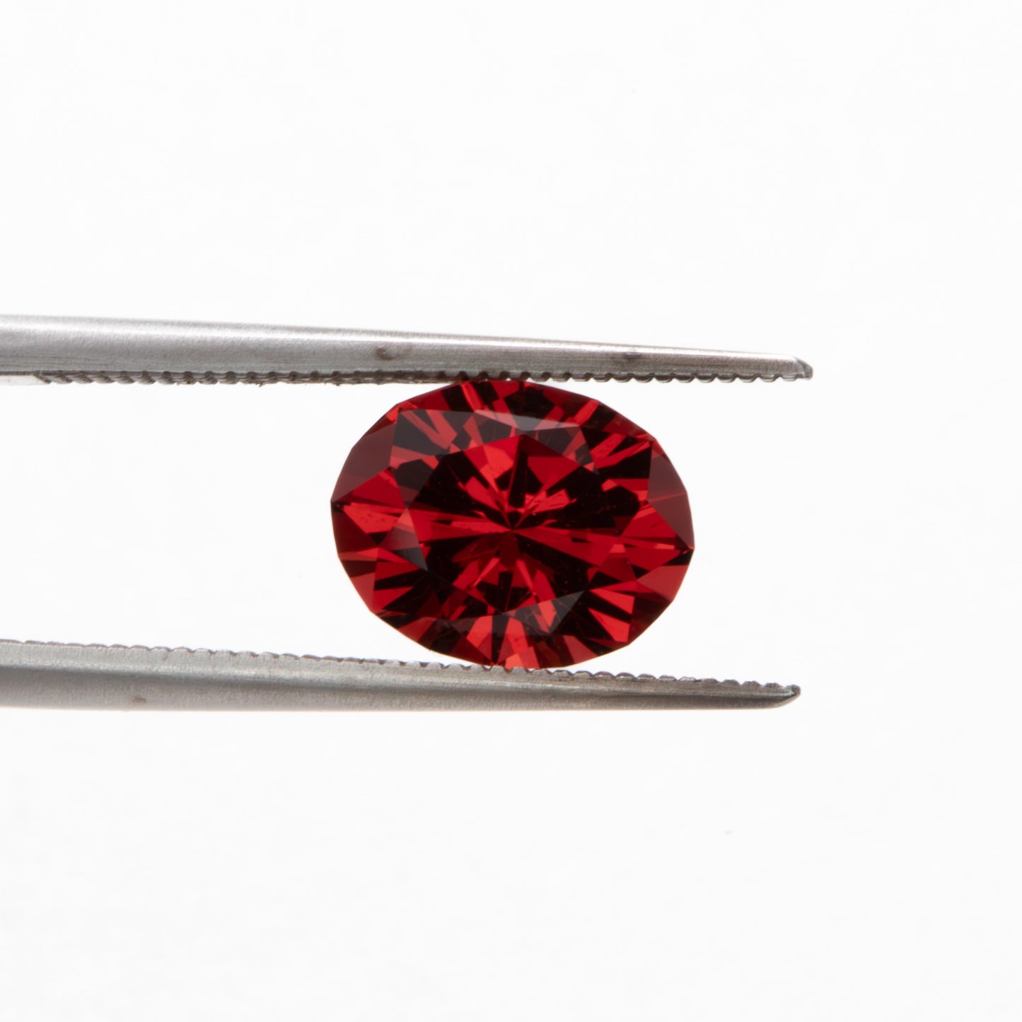 GR0114 red malaya garnet oval