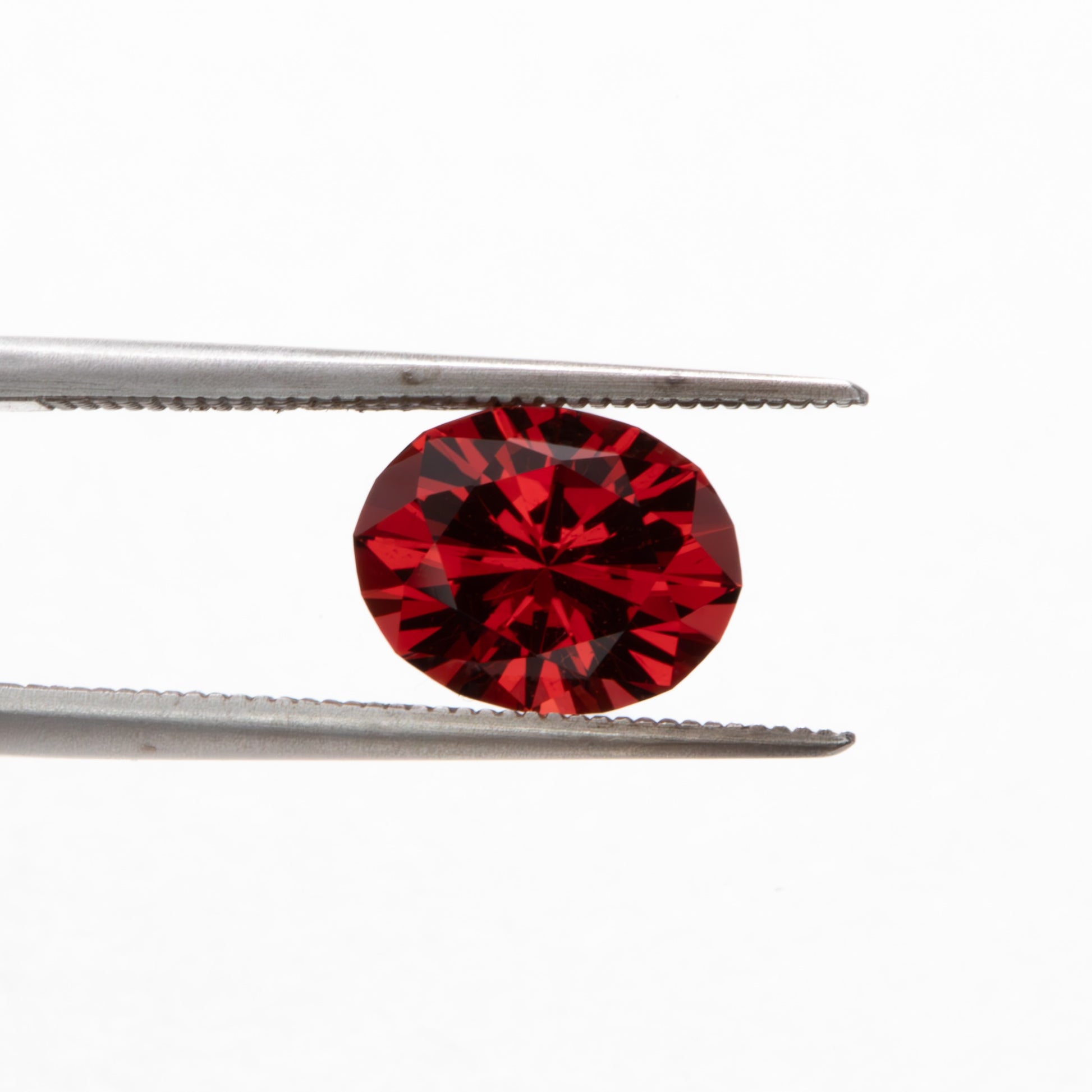 GR0114 red malaya garnet oval