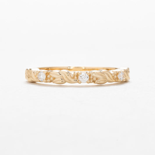 Gaia nature inspired wedding band in yellow gold and lab diamond