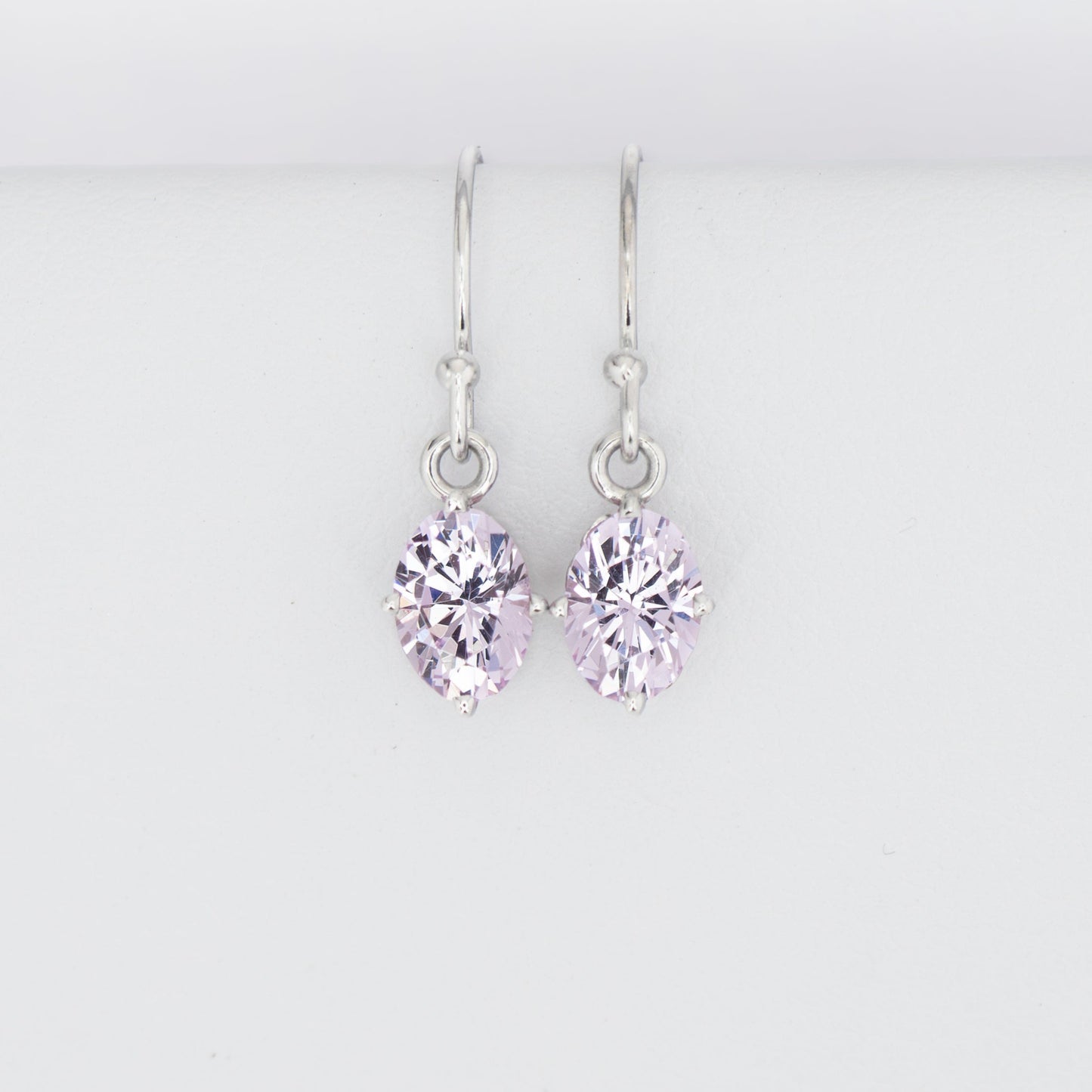 Lyra drop earrings in white gold with lavender YAG