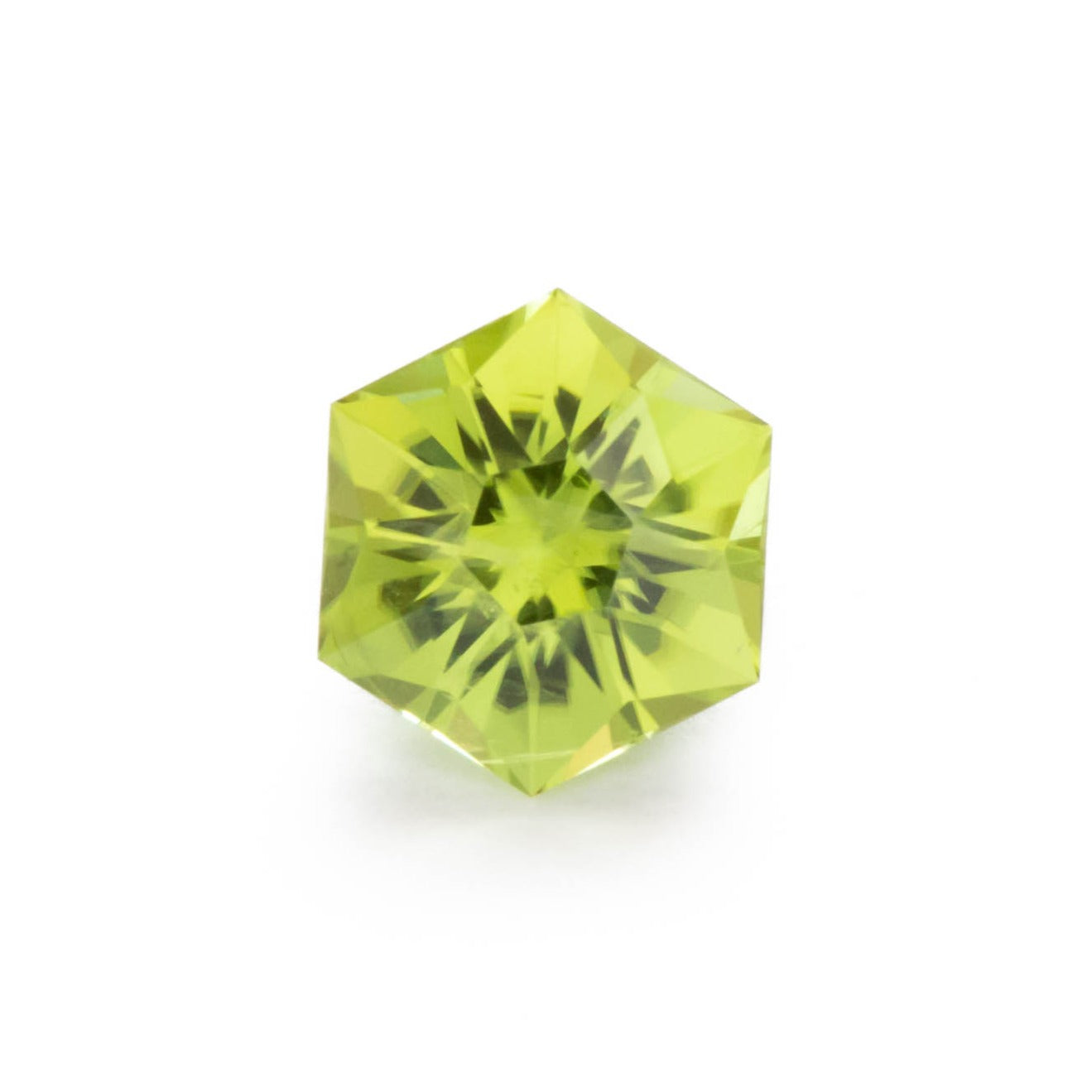 PD0104 green hex  cut peridot