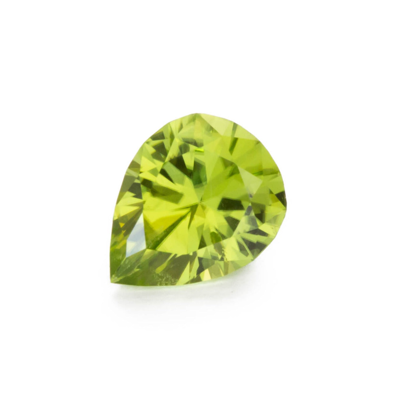 PD0109 green pear peridot