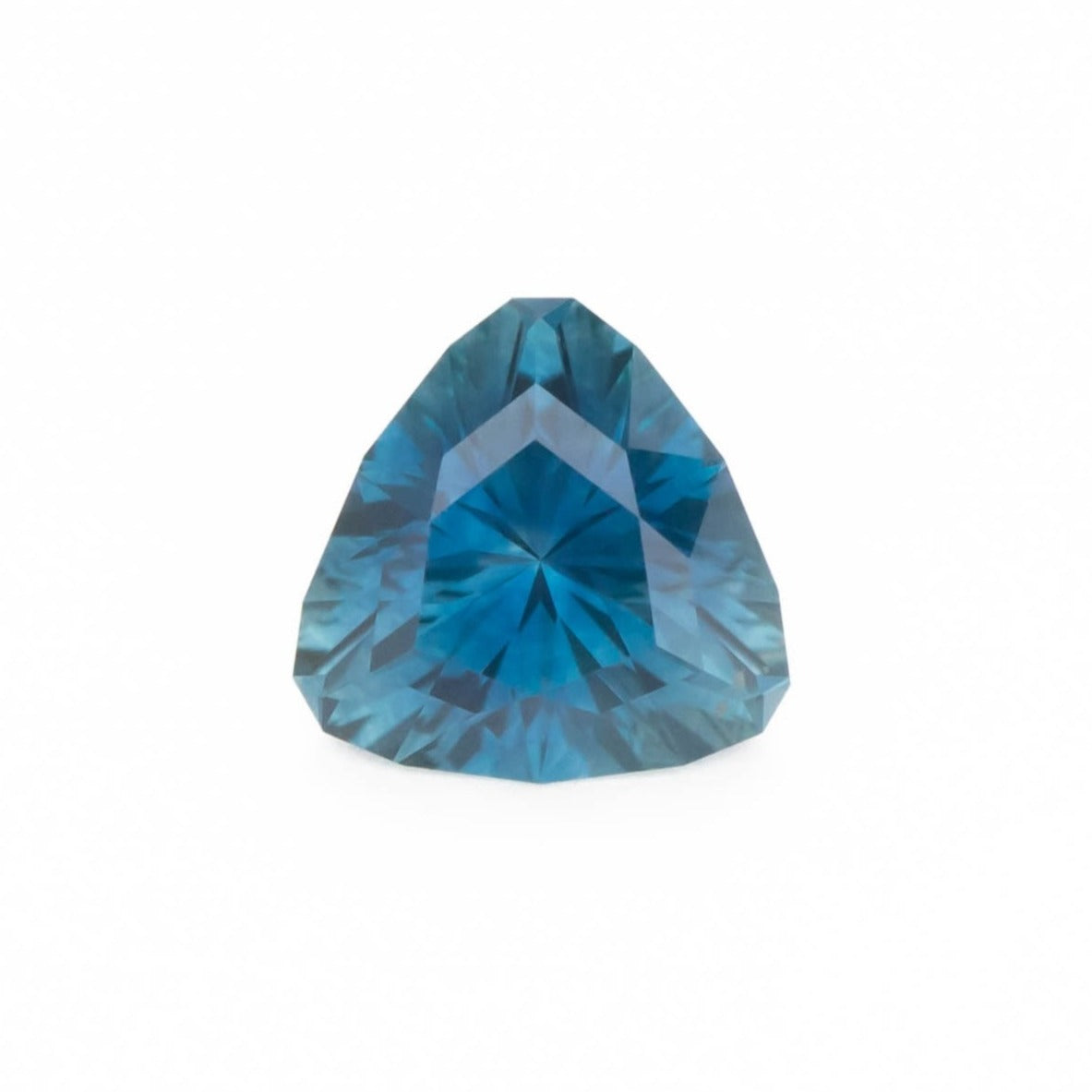 PSH0278 blue montana sapphire  trillion