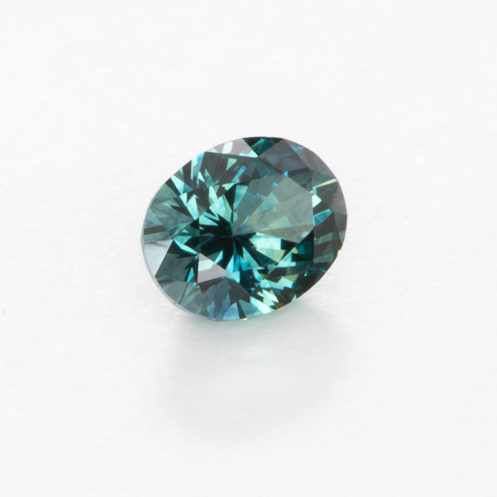 PSH0523 blue green oval montana sapphire