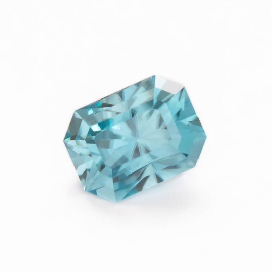 ZR0103 blue cambodian zircon radiant cut