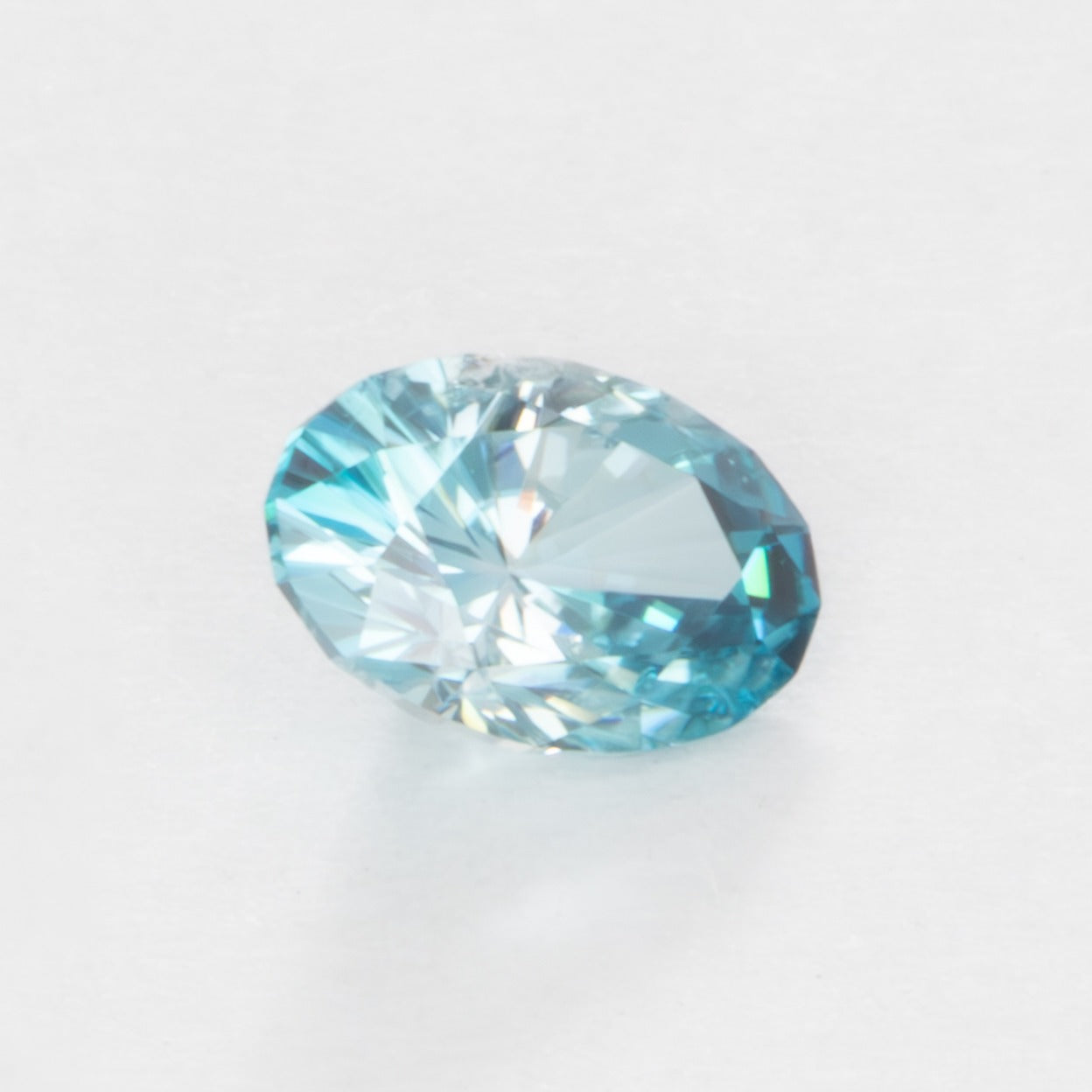 ZR0122 blue cambodian zircon oval