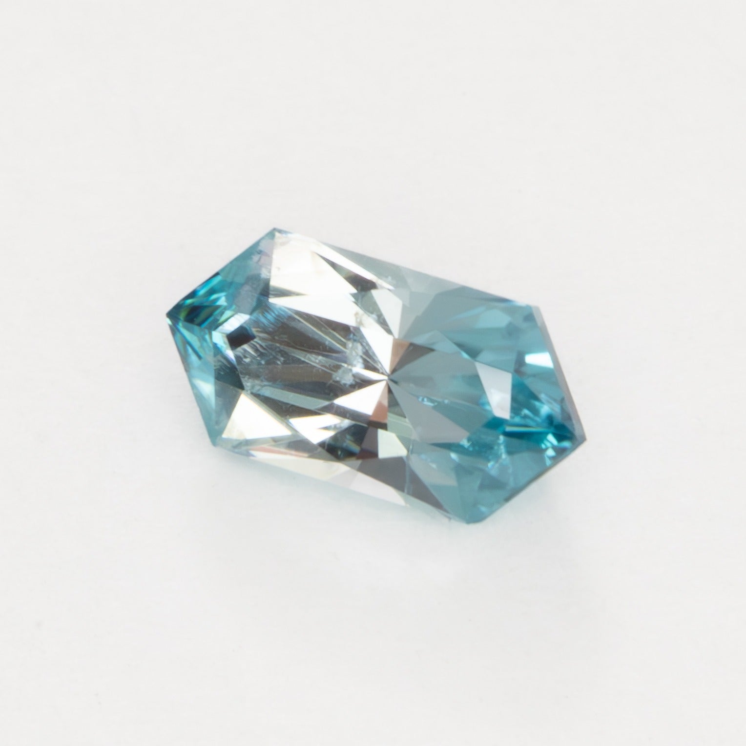 ZR0128 light blue cambodian zircon dutch marquise