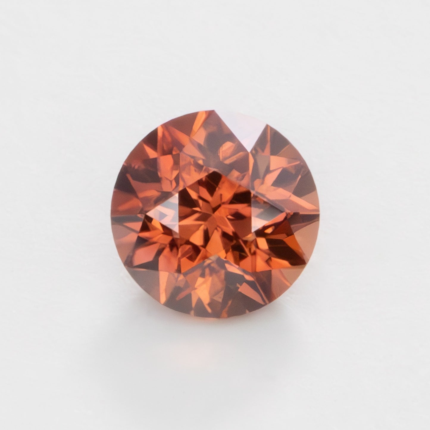 ZR0133 copper orange zircon round