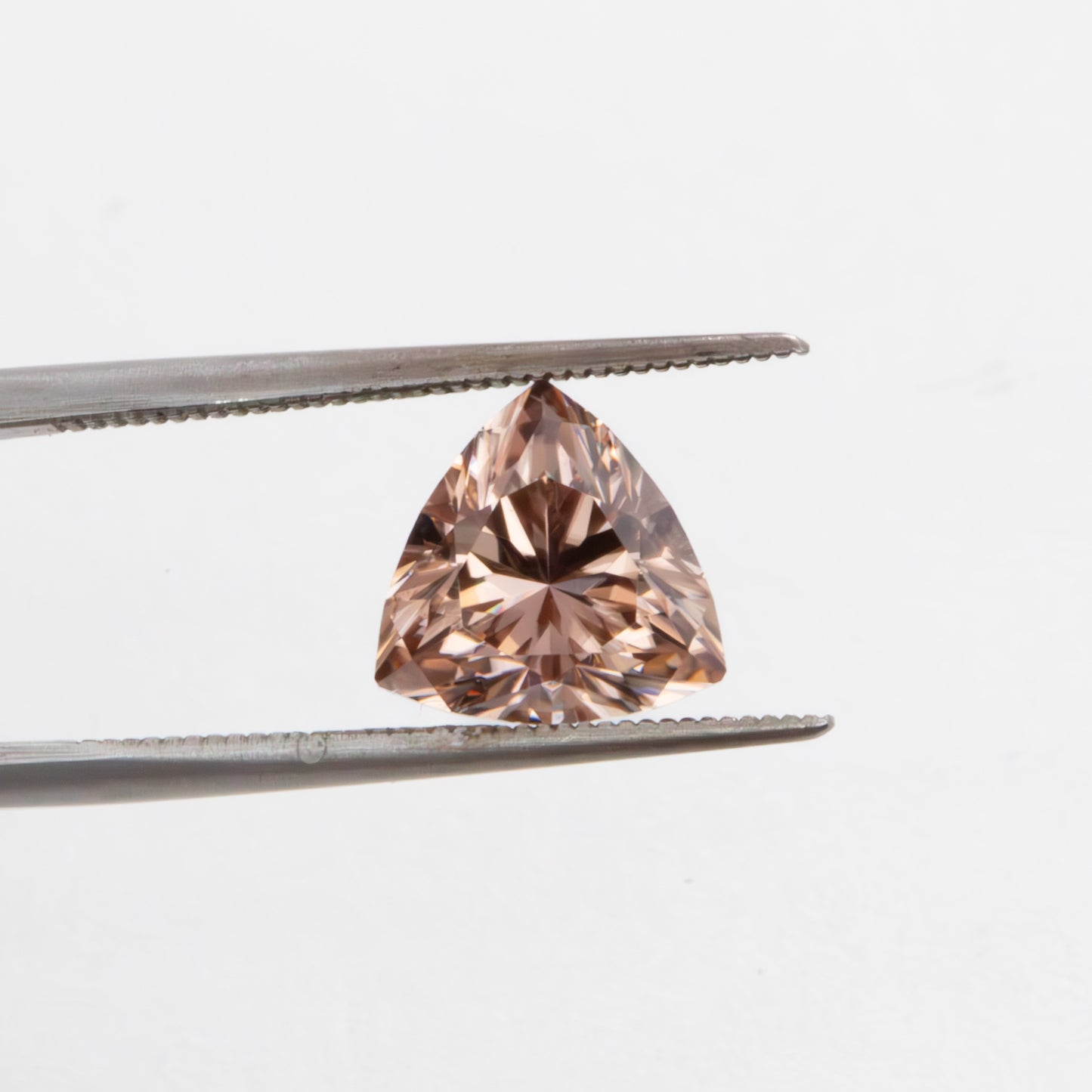 ZR0134 peach champagne zircon trillion