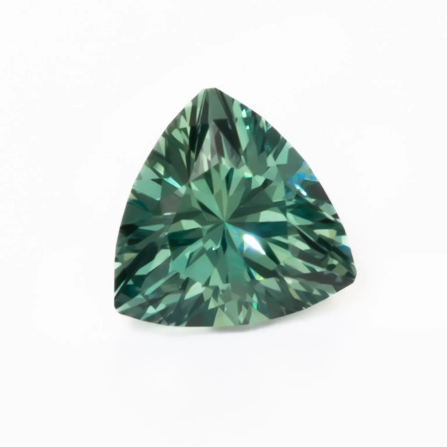 green lab sapphire trillion