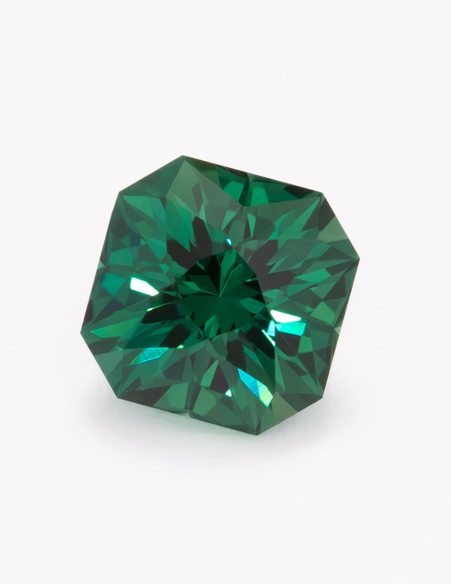 Juniper Green Sapphire