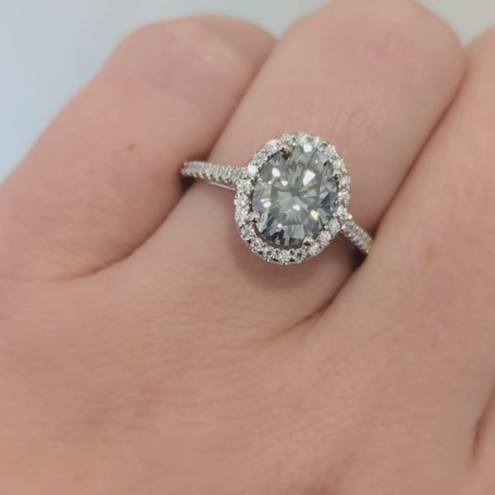 Brynn halo ring in white gold and grey oval moissanite