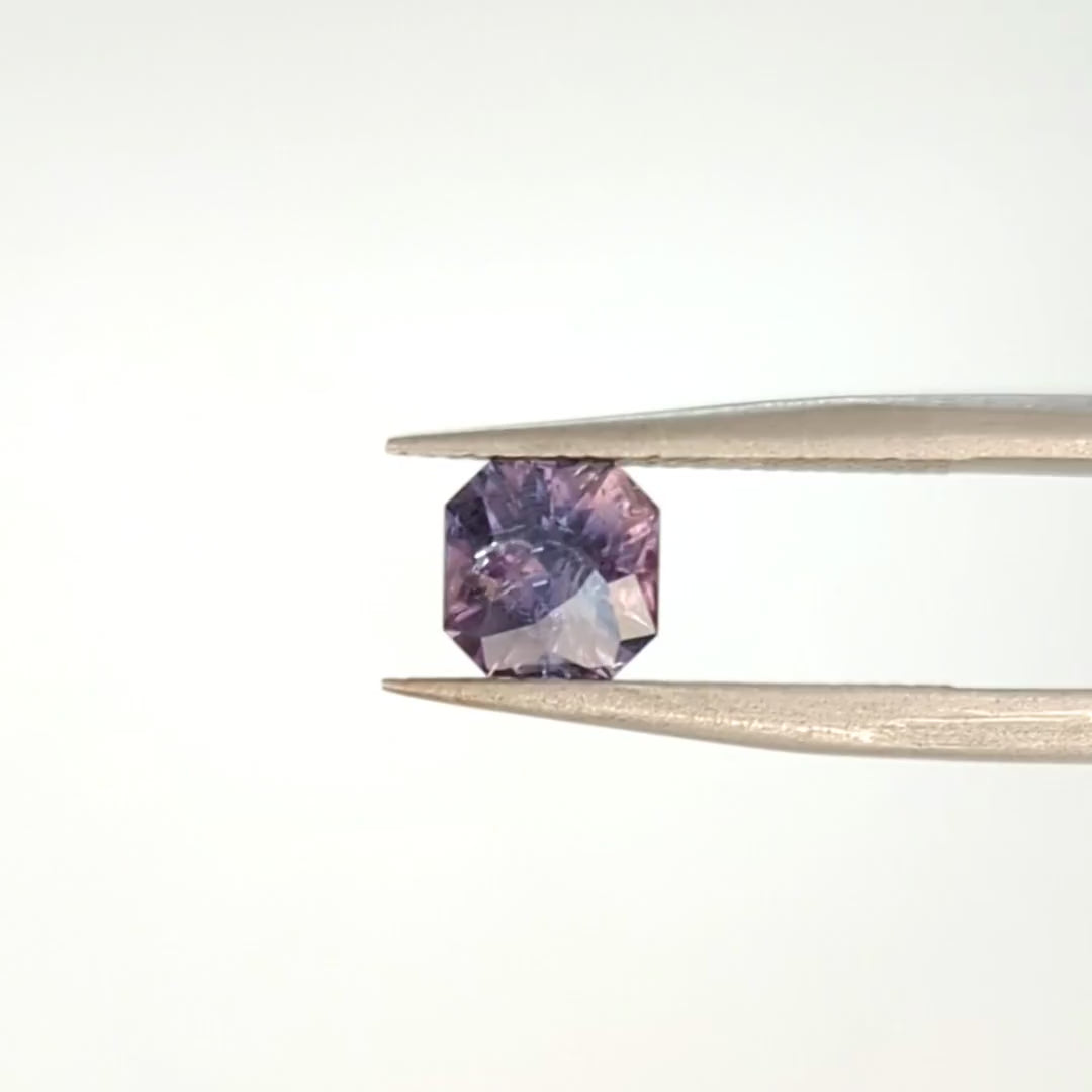 af0136 purple african sapphire asscher