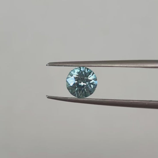 ZR0108 cambodia blue zircon round