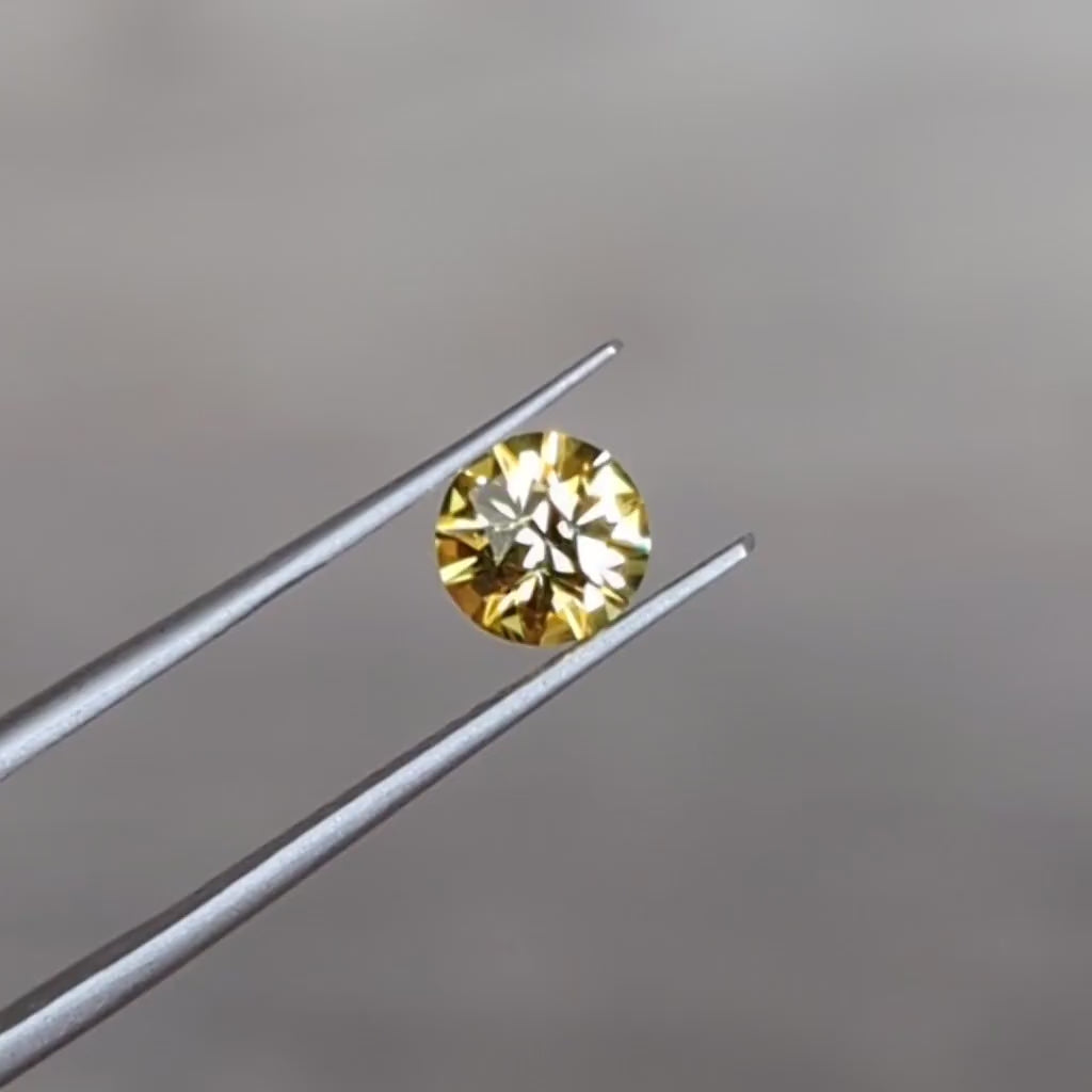 au0102 yellow australian sapphire custom cut round